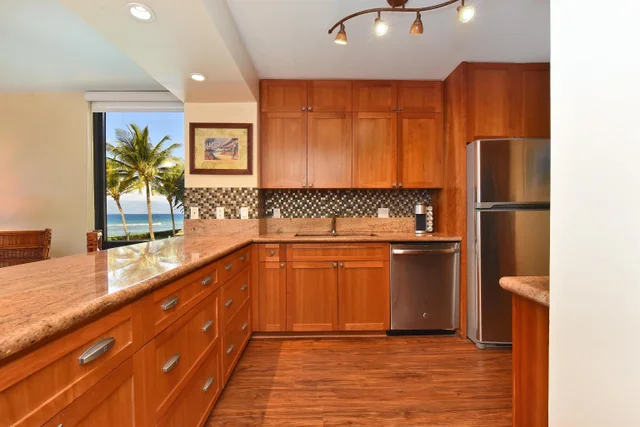 Listing Image for 110 Kaanapali Shores Pl 211 11 of 46