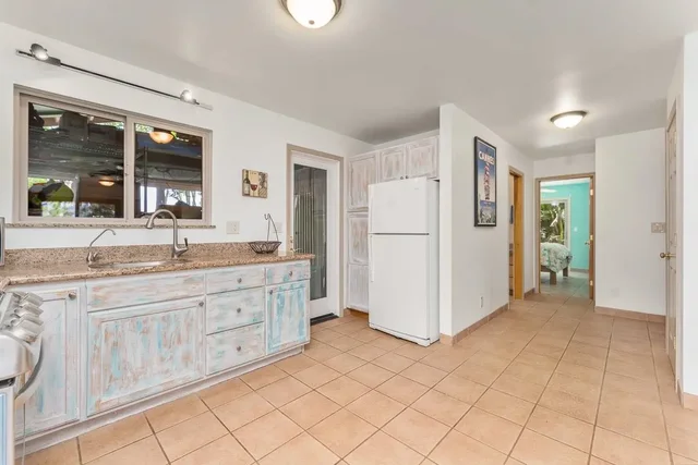 Listing Image for 720 Hana Hwy 7 30 of 46