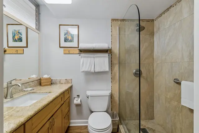 Listing Image for 4365 Lower Honoapiilani Rd 404 11 of 22