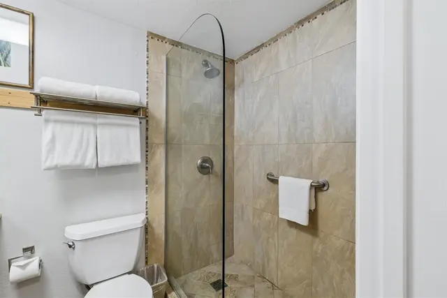 Listing Image for 4365 Lower Honoapiilani Rd 404 12 of 22