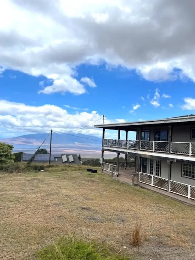 Listing Image for 144 Puuala St 3 of 20