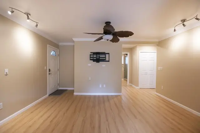 Listing Image for 70 Halili Ln 7f 13 of 46