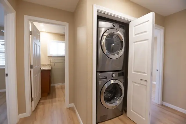 Listing Image for 70 Halili Ln 7f 29 of 46