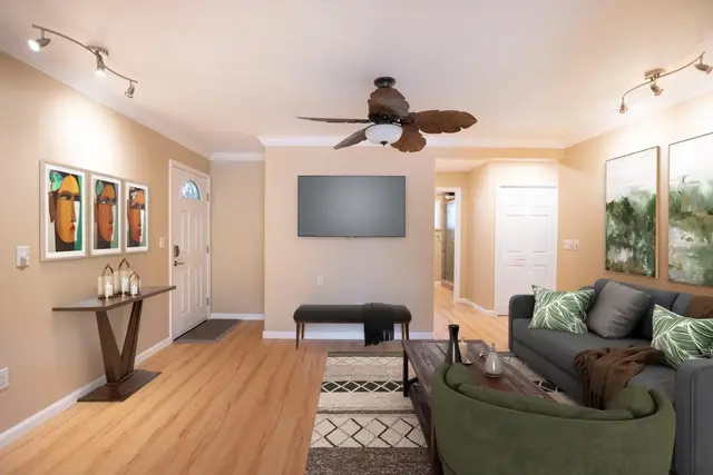 Listing Image for 70 Halili Ln 7f 6 of 46