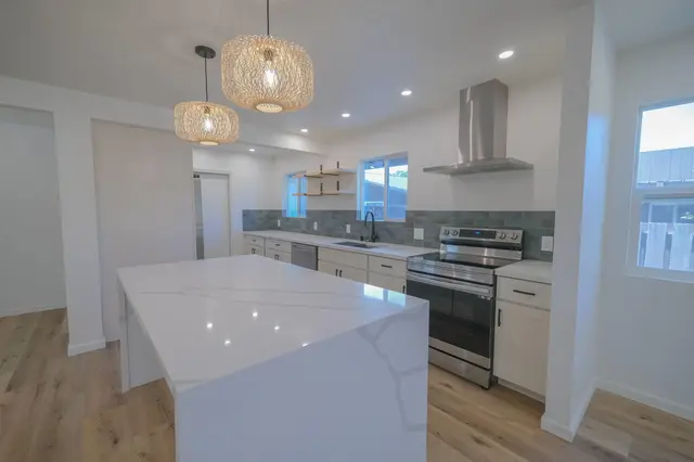 Listing Image for 117 Miha Pl 1 of 14