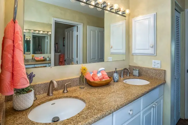 Listing Image for 36 B Kulani Pl 25 of 50
