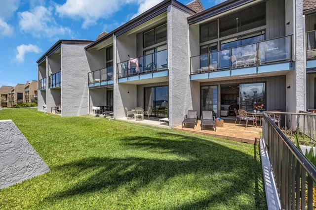 Listing Image for 5295 Lower Honoapiilani Rd B35 23 of 38