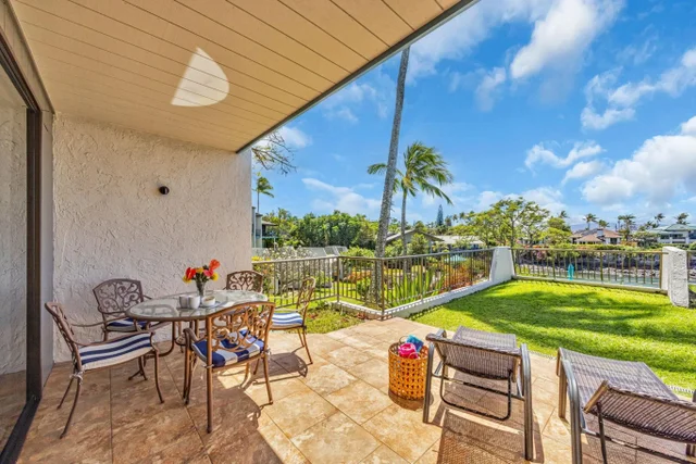 Listing Image for 5295 Lower Honoapiilani Rd B35 25 of 38