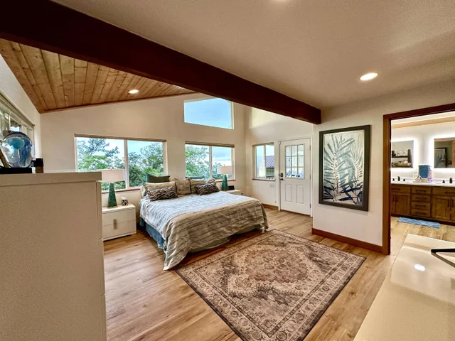 Listing Image for 17526 Haleakala Highway Hwy 20 of 30