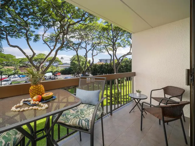 Listing Image for 2191 S Kihei Rd 2216 2 of 38