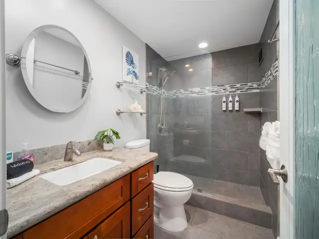 Listing Image for 2191 S Kihei Rd 2216 7 of 38