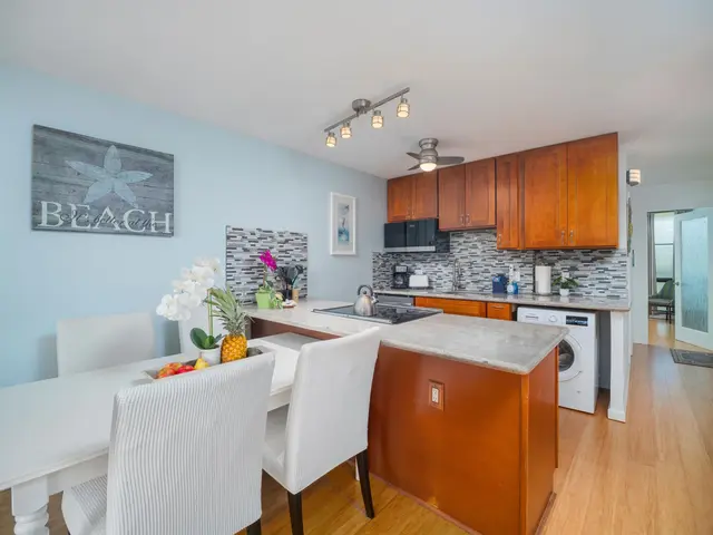 Listing Image for 2191 S Kihei Rd 2216 9 of 38