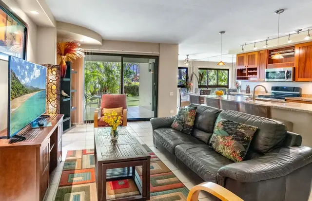 Listing Image for 50 Nohea Kai Dr 3-102 14 of 43