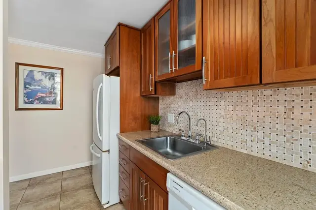 Listing Image for 35 Walaka St P311 11 of 38