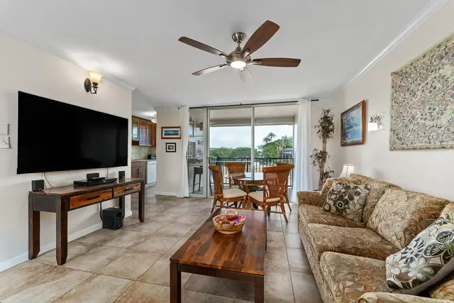 Listing Image for 35 Walaka St P311 3 of 38