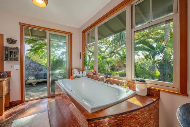 Listing Image for 52 Papio Way Unit A 28 of 50