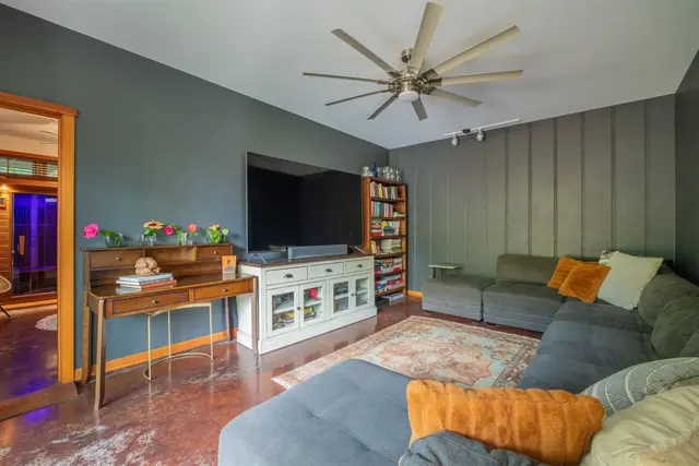 Listing Image for 52 Papio Way Unit A 34 of 50