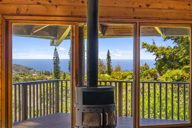 Listing Image for 1330 Kauhikoa Rd 18 of 47