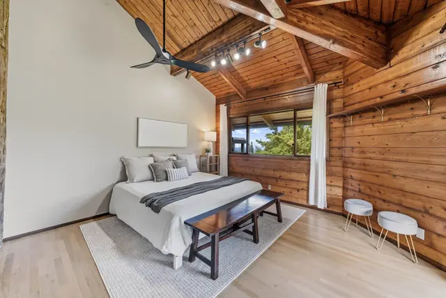 Listing Image for 1330 Kauhikoa Rd 24 of 47