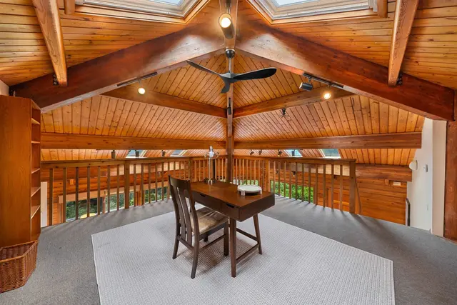 Listing Image for 1330 Kauhikoa Rd 29 of 47