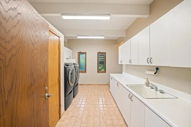 Listing Image for 1330 Kauhikoa Rd 31 of 47