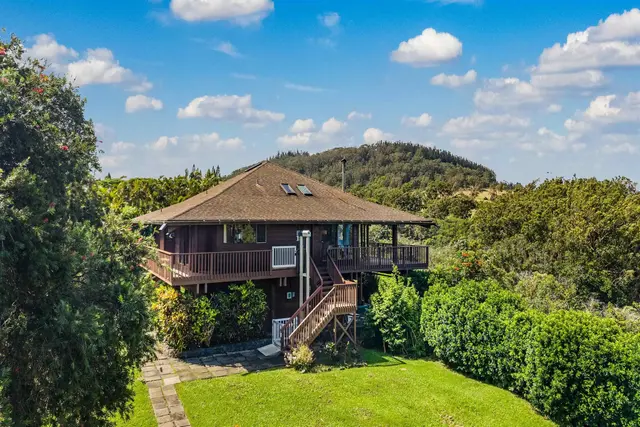 Listing Image for 1330 Kauhikoa Rd 35 of 47