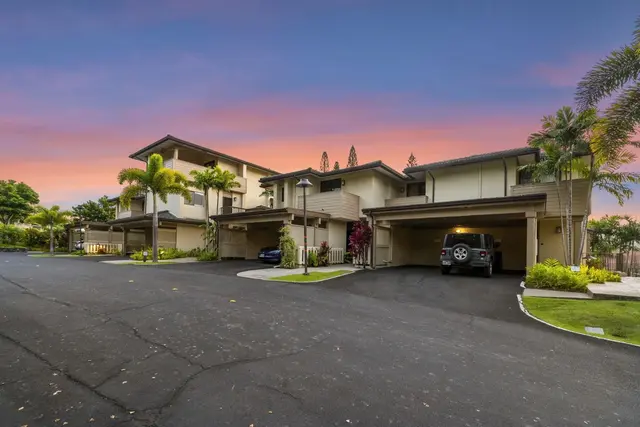 Listing Image for 500 Kapalua Dr 27t 5-6 32 of 34