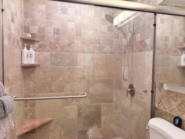 Listing Image for 3701 Lower Honoapiilani Rd 105 13 of 36