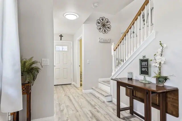 Listing Image for 305 Pulihi St 11 of 34
