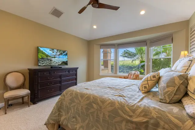 Listing Image for 2563 Umeke Cir 64 18 of 50