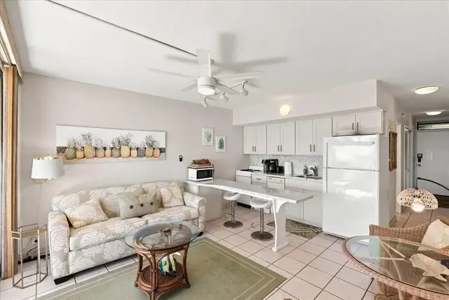 Listing Image for 3959 Lower Honoapillani Rd 709 15 of 34