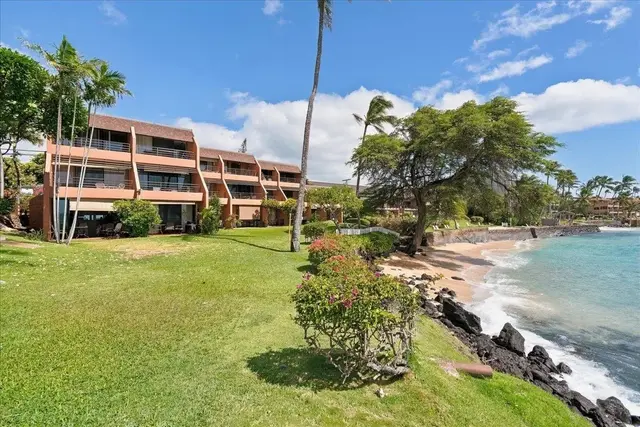 Listing Image for 3959 Lower Honoapillani Rd 709 2 of 34