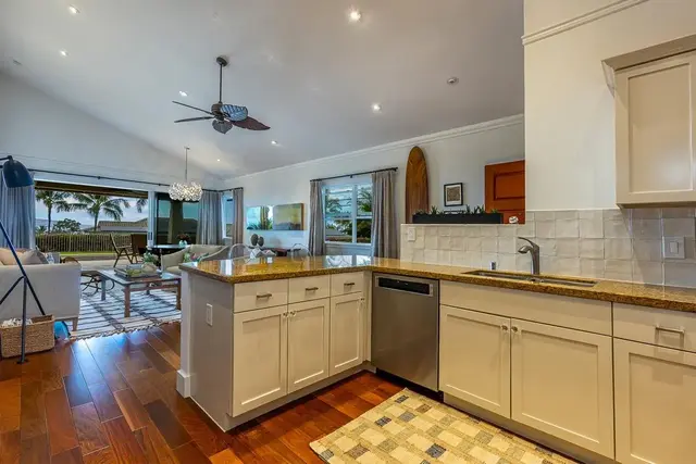 Listing Image for 393 Kai Malu Pl 52b 14 of 50