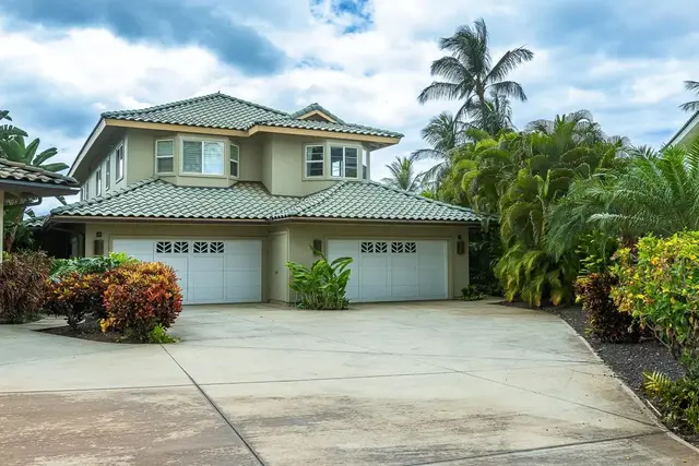 Listing Image for 393 Kai Malu Pl 52b 2 of 50