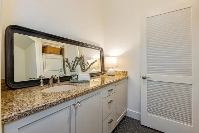 Listing Image for 393 Kai Malu Pl 52b 28 of 50