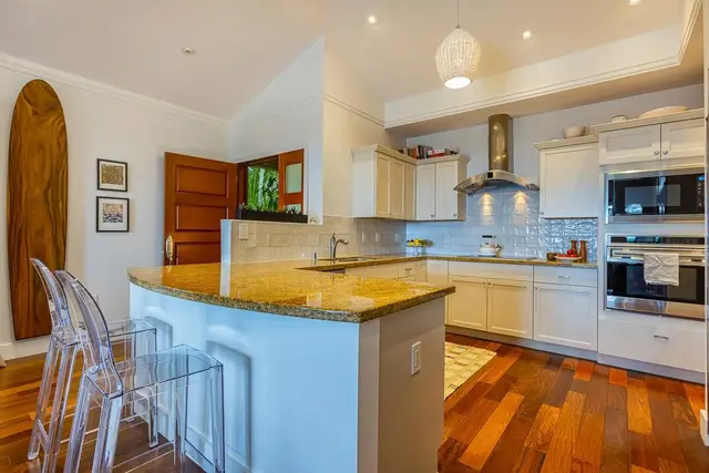 Listing Image for 393 Kai Malu Pl 52b 9 of 50