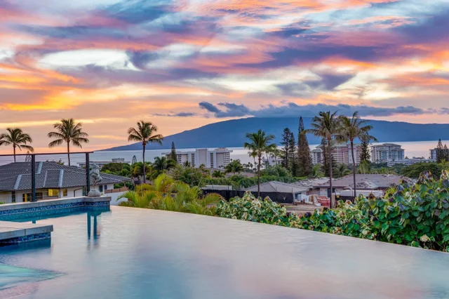 Listing Image for 24 Lolii Pl 1 of 50