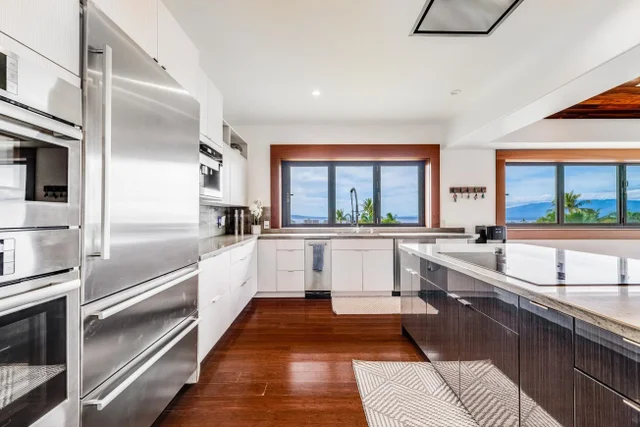 Listing Image for 24 Lolii Pl 12 of 50