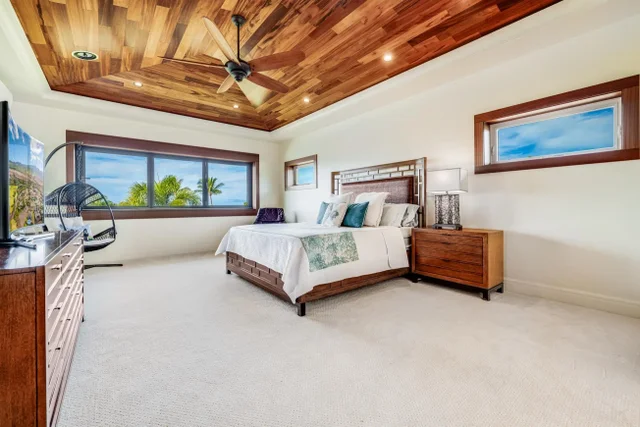 Listing Image for 24 Lolii Pl 20 of 50