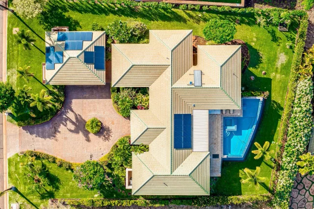 Listing Image for 24 Lolii Pl 44 of 50