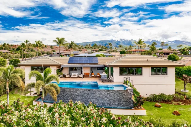 Listing Image for 24 Lolii Pl 50 of 50