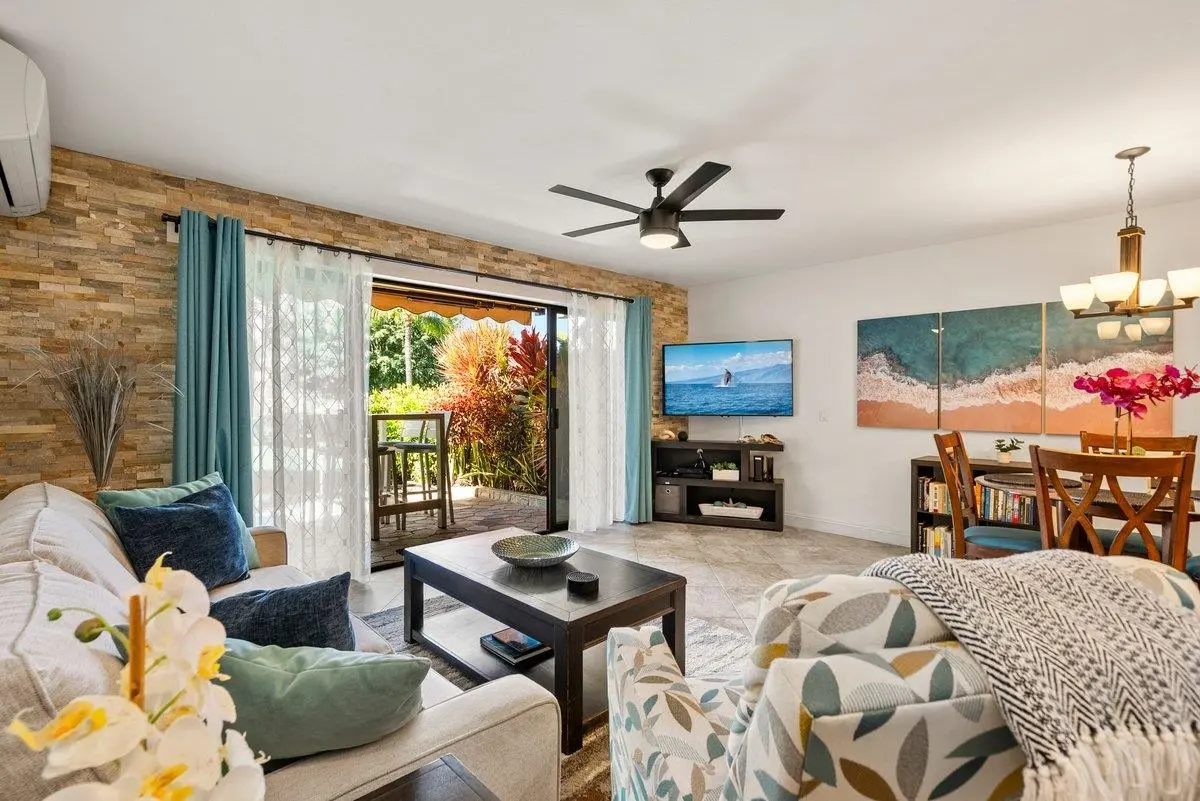 Photo of Listing #409001