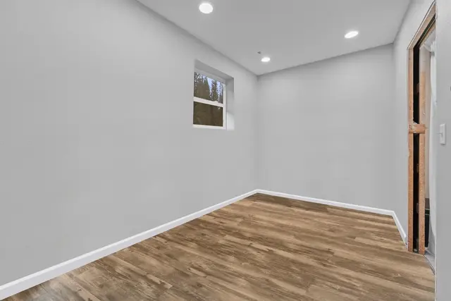 Listing Image for 685 Upper Ulumalu Rd 18 of 34