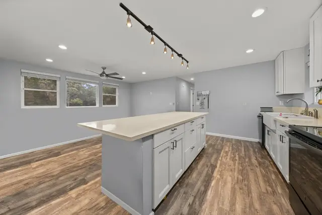 Listing Image for 685 Upper Ulumalu Rd 4 of 34