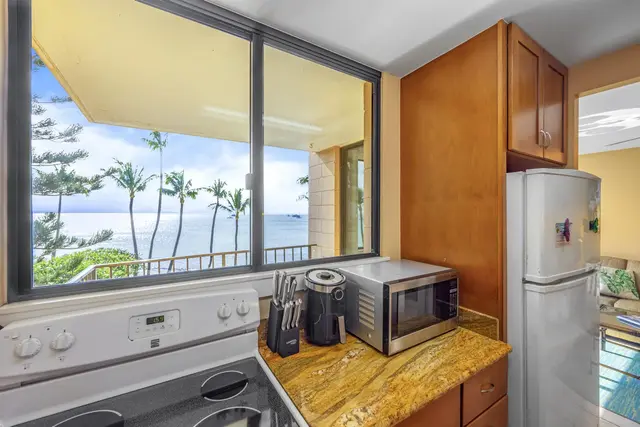 Listing Image for 191 N Kihei Rd 301 14 of 42