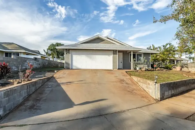 Listing Image for 611 Kuu Home Pl 1 of 50