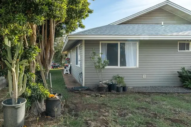 Listing Image for 611 Kuu Home Pl 43 of 50