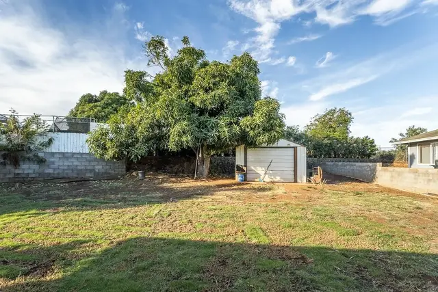 Listing Image for 611 Kuu Home Pl 45 of 50