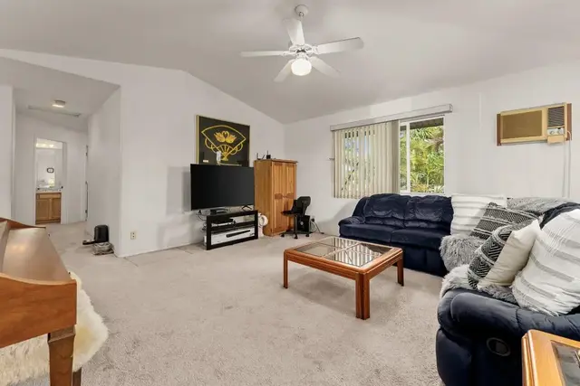 Listing Image for 611 Kuu Home Pl 5 of 50