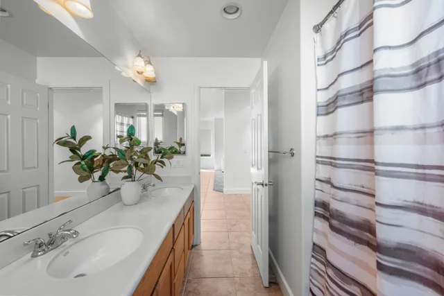 Listing Image for 125 Kahana Makai Rd 39 of 46